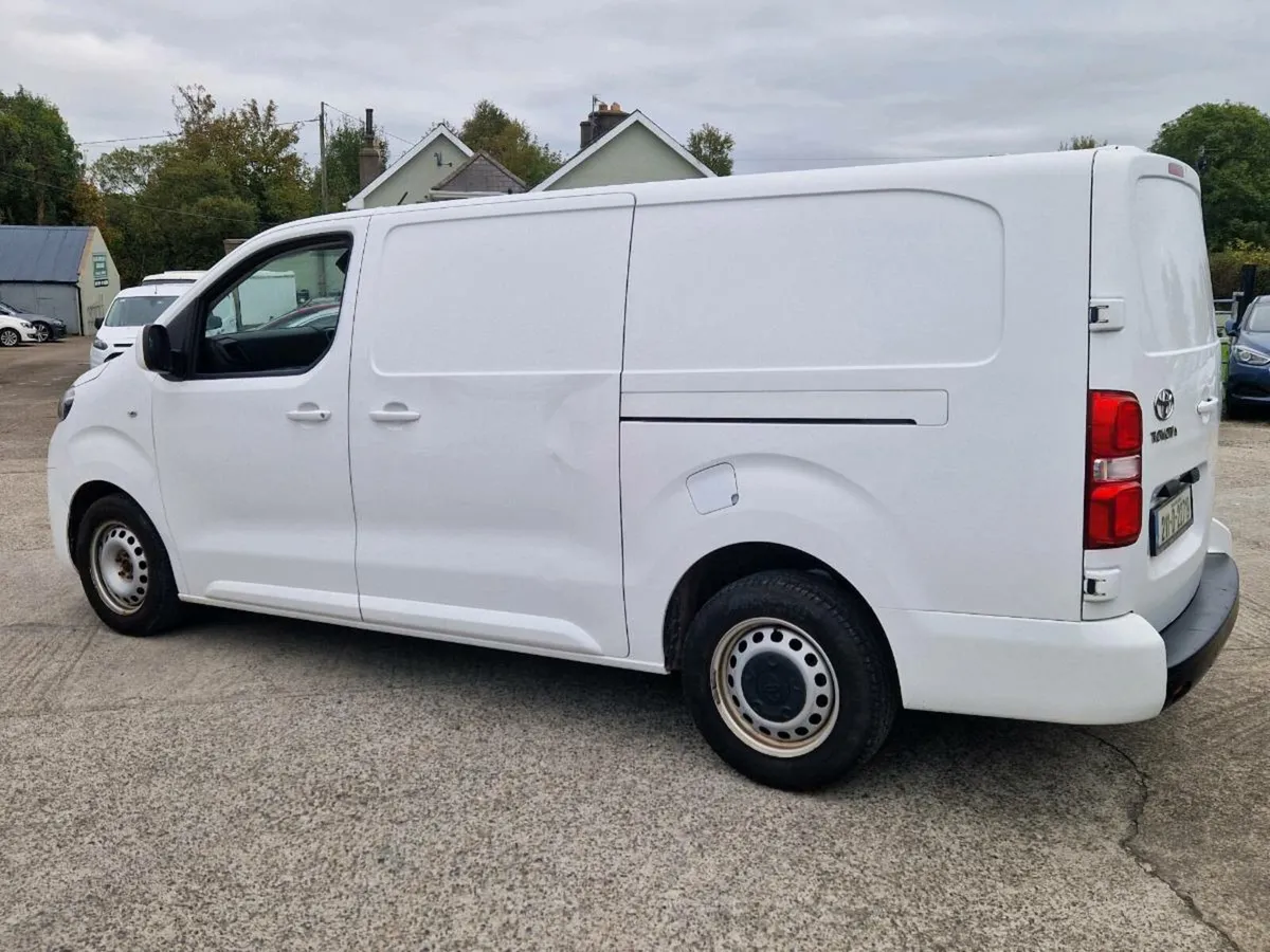 Toyota proace LWB only 24km - Image 4