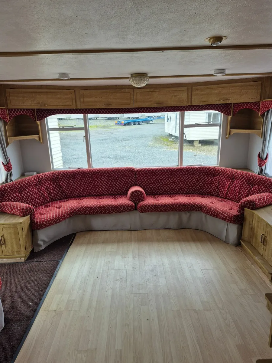 Mobile Home - Image 3