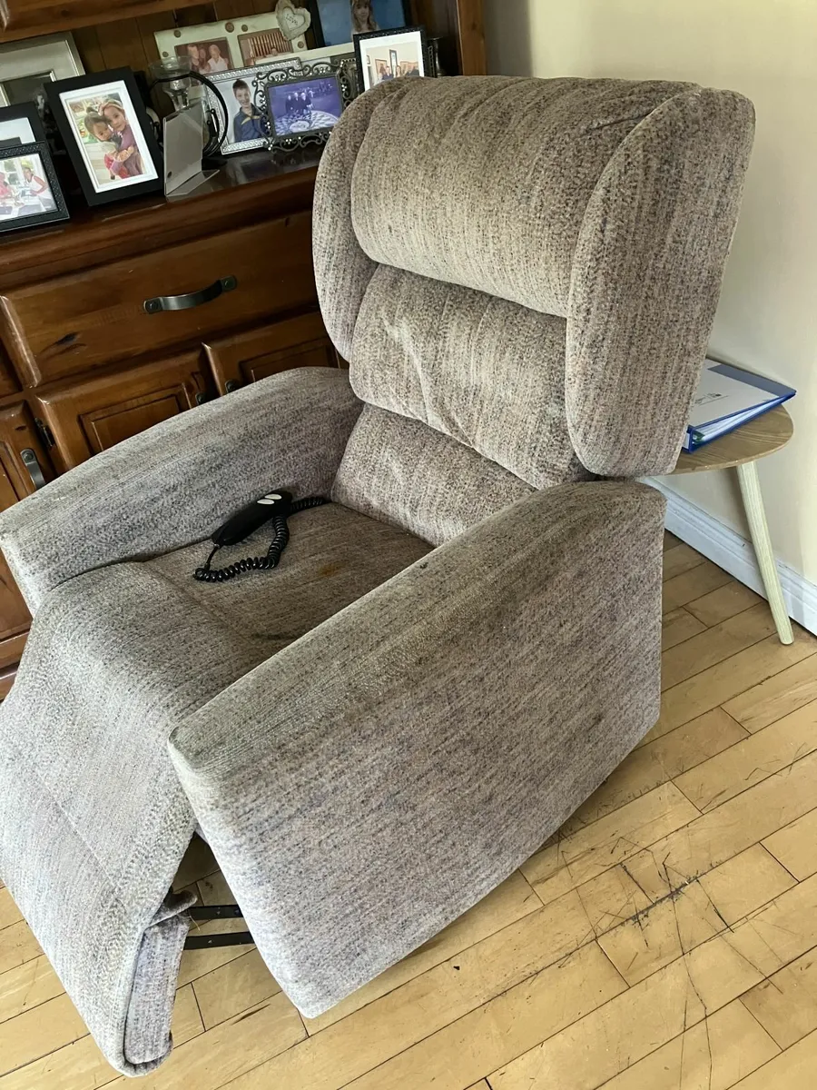 Orthopaedic Chair - Image 2
