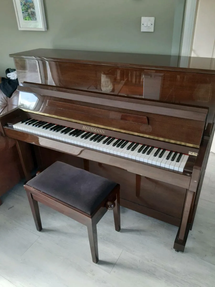 Piano - Image 1