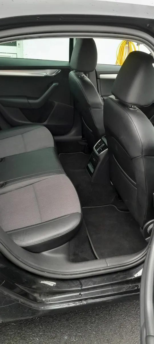 Skoda Octavia 2019 - Image 4