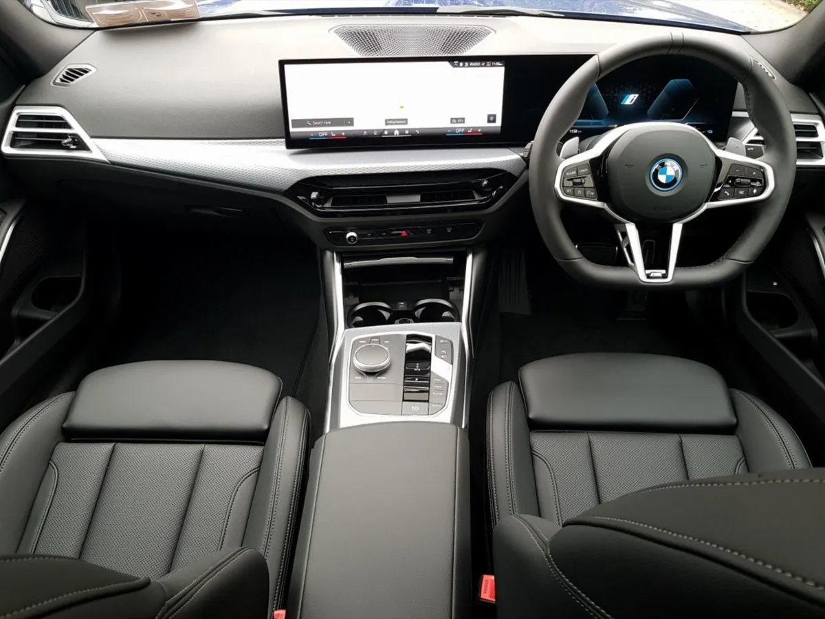BMW 3 Series 330e M Sport Saloon - Image 4