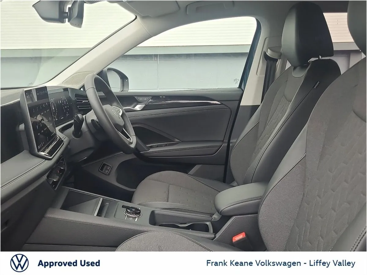 Volkswagen Tiguan Match Phev Auto 1.5tsi  petrol - Image 4
