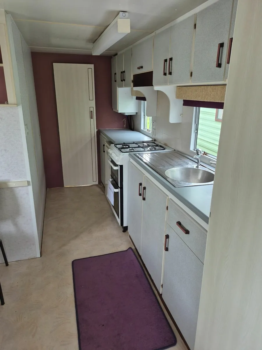 Mobile Home - Image 3