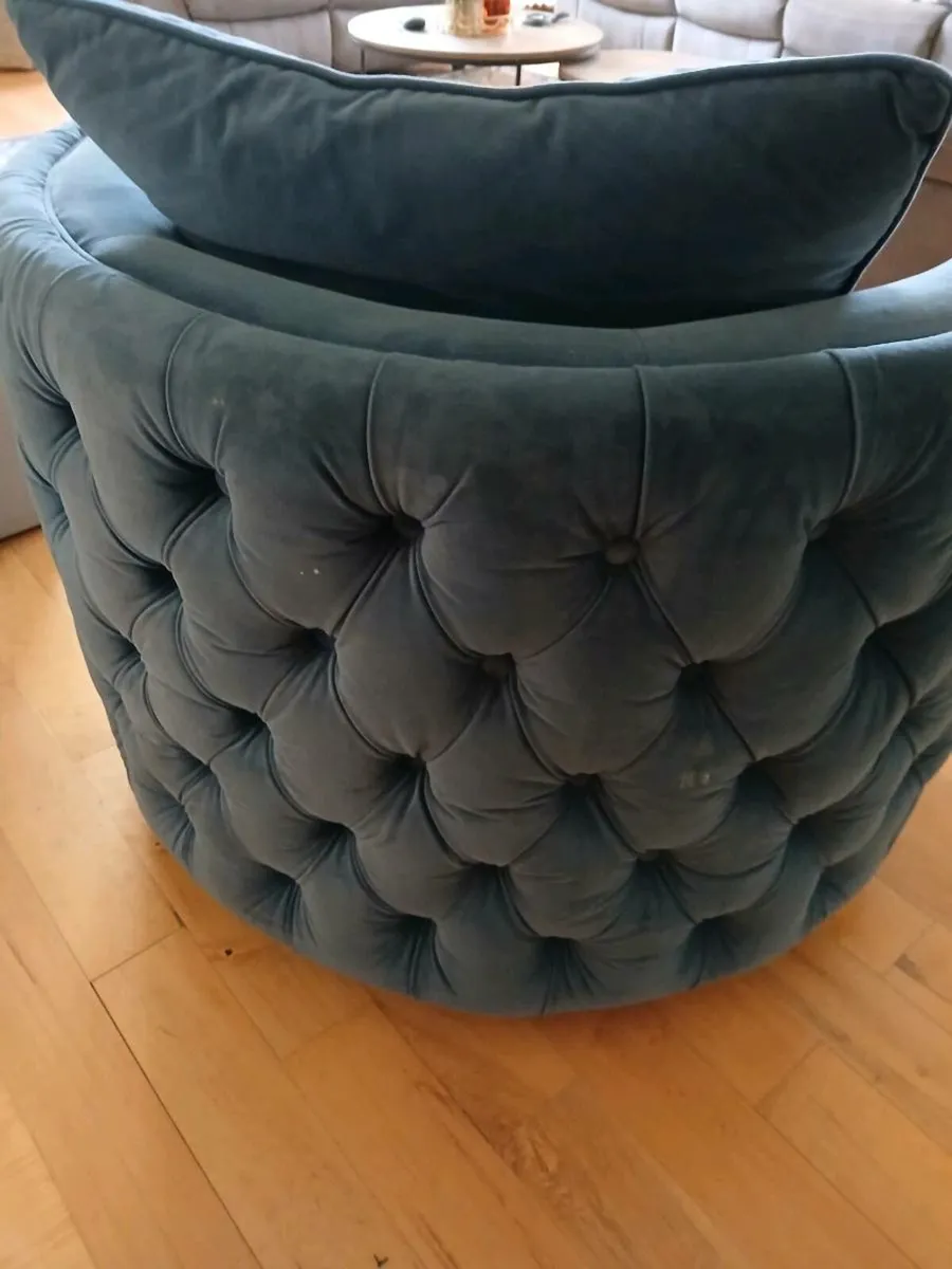 Swivel chair - Image 3