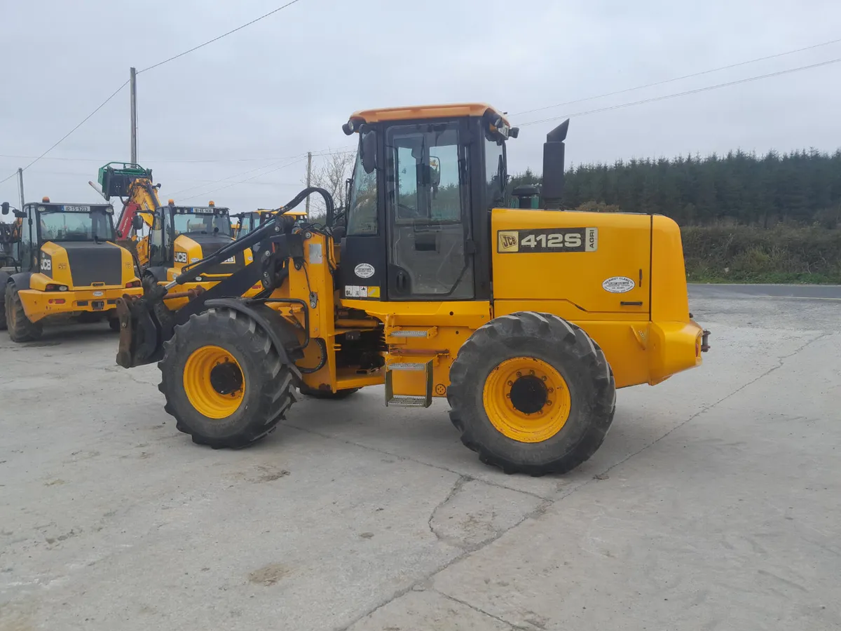 JCB 412 2008 (18027) - Image 1