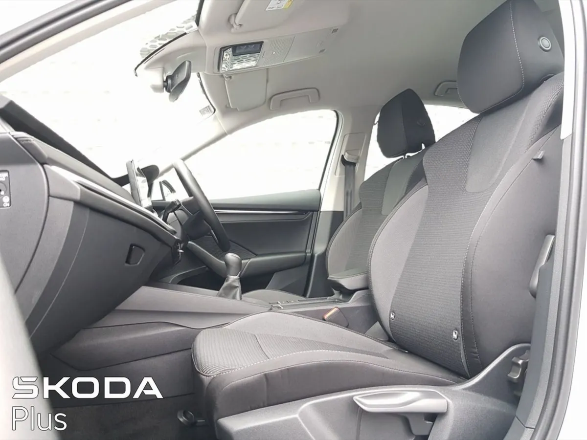 Skoda Octavia Selection 2.0tdi 115HP - Image 3