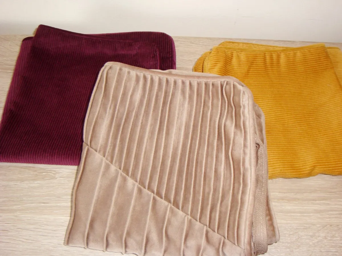 Cushion covers 43 x 43 cm - Image 1