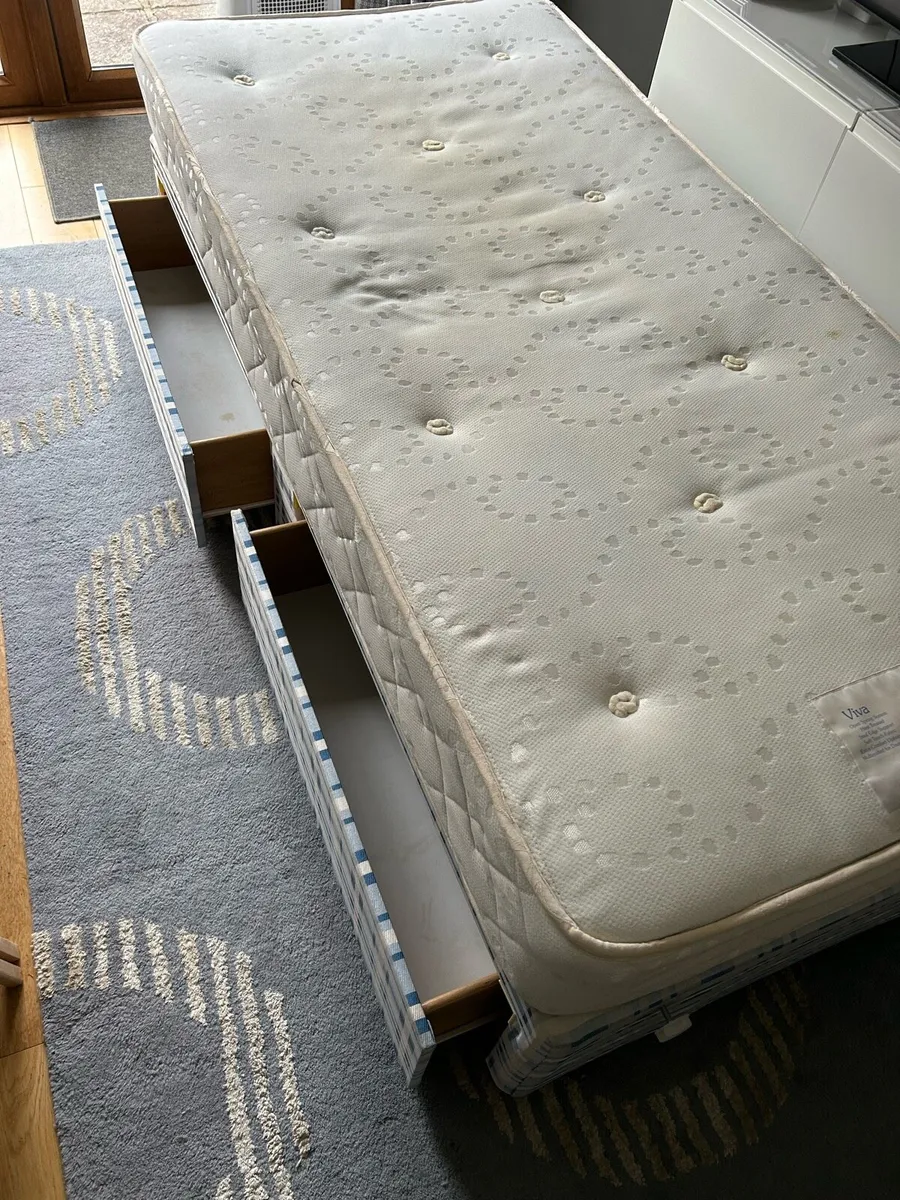 Single Divan bed with 2 drawers - Image 2
