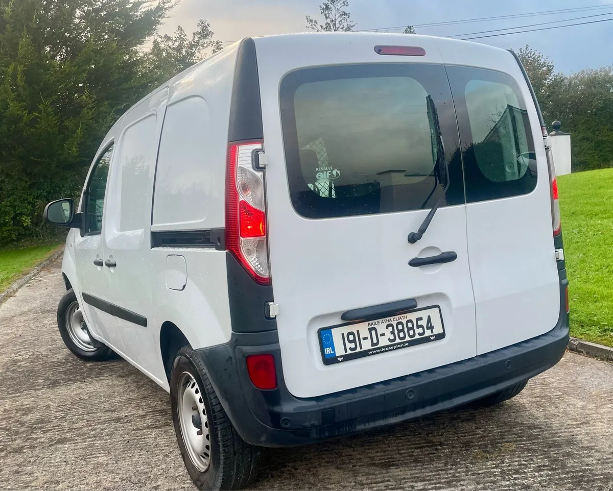 2019 Renault Kangoo 1.5 dci … new Test Today - Image 2