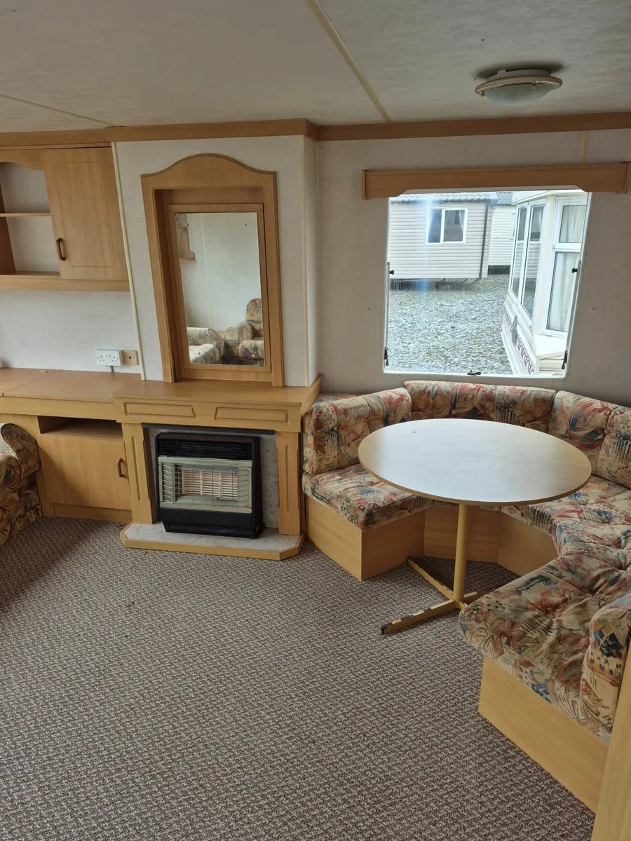 Mobile Home - Image 3