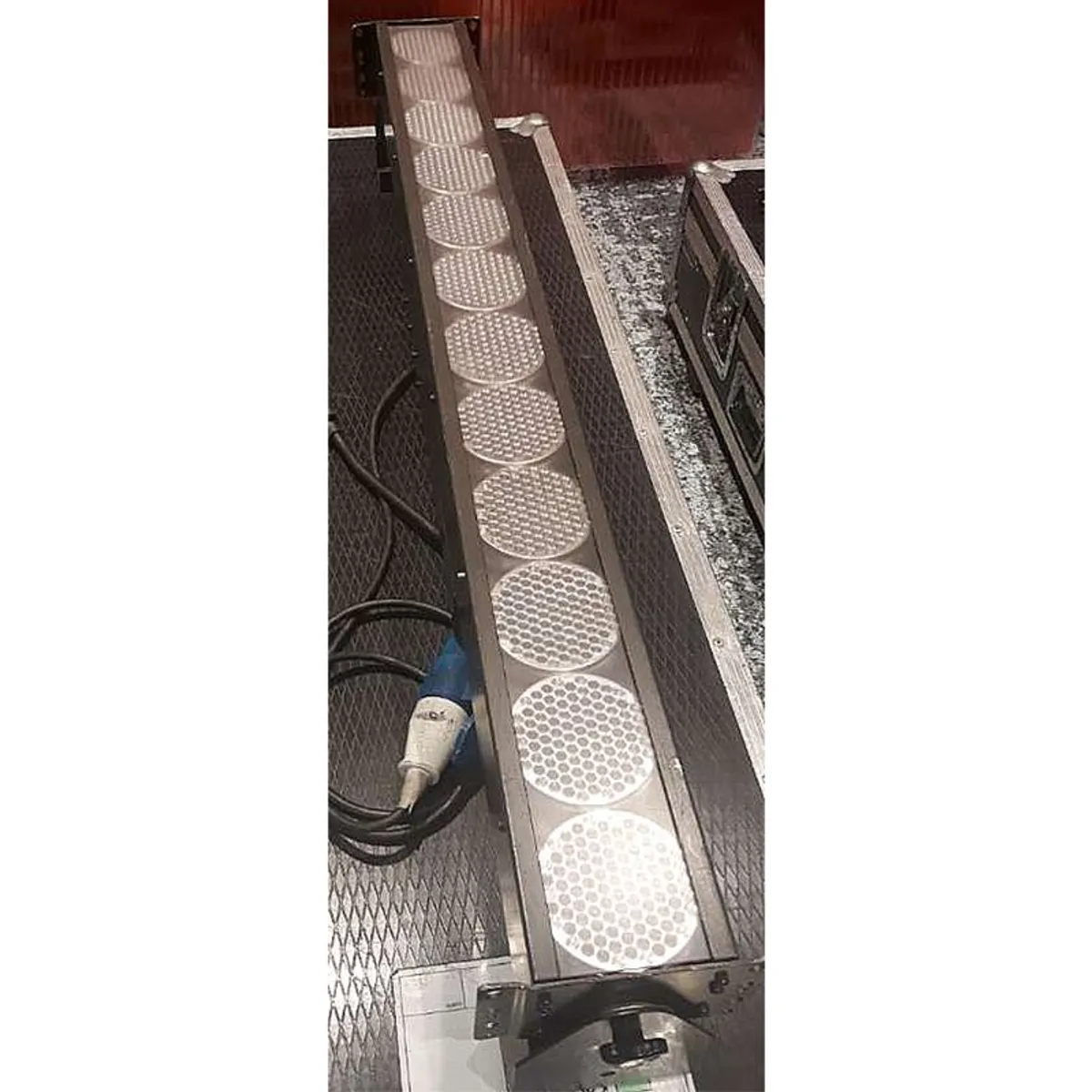 Stage lighting - Pulsar Chromabanks Mk2 battens - Image 3