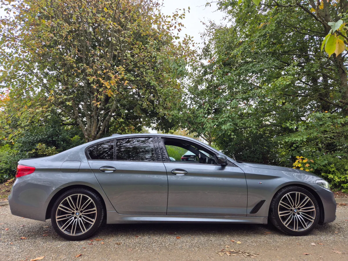 172'BMW 520D M SPORT PLUS - Image 4