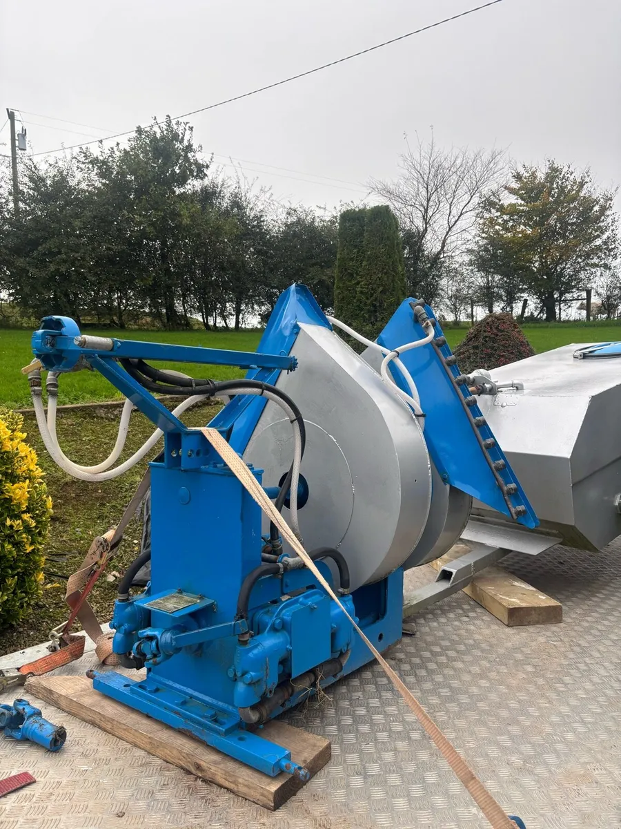Sprayer/ mistifier - Image 1