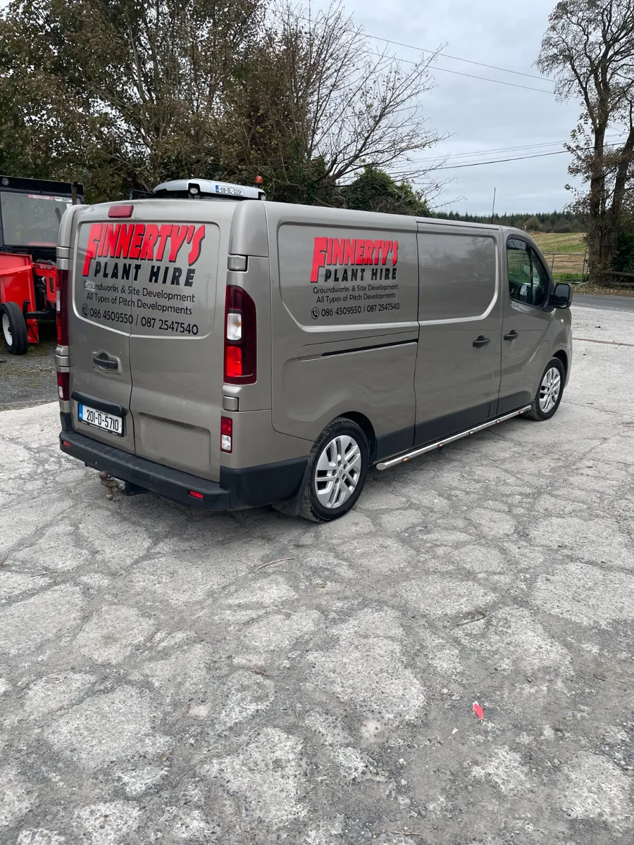 Renault Traffic LL30 Van - Image 2