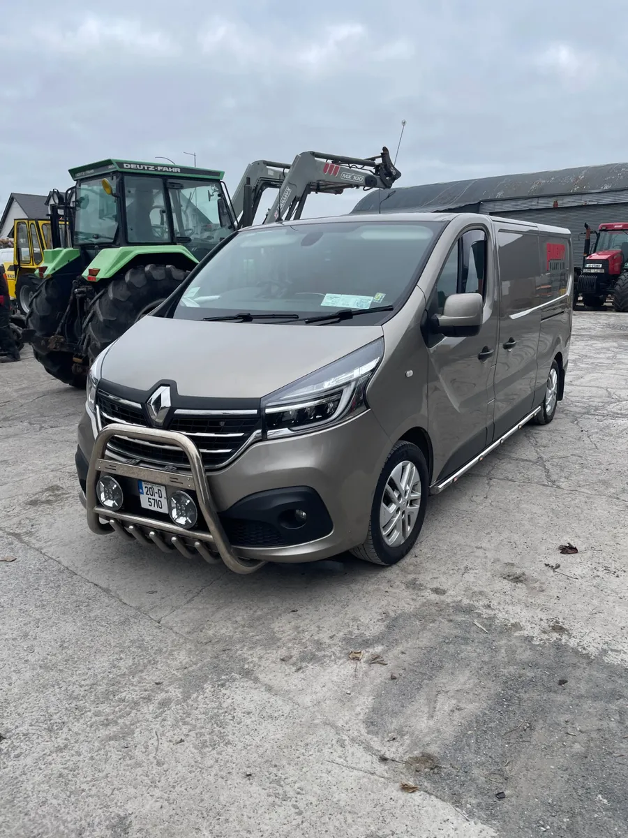 Renault Traffic LL30 Van - Image 1
