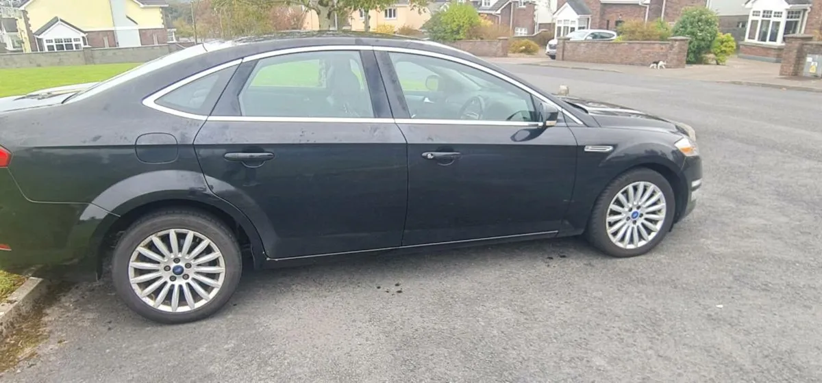 2012 Ford Mondeo Titanium - Image 3
