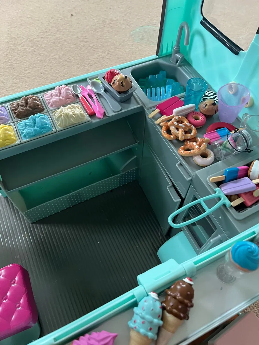 Our Generation Ice Cream Truck - Image 2
