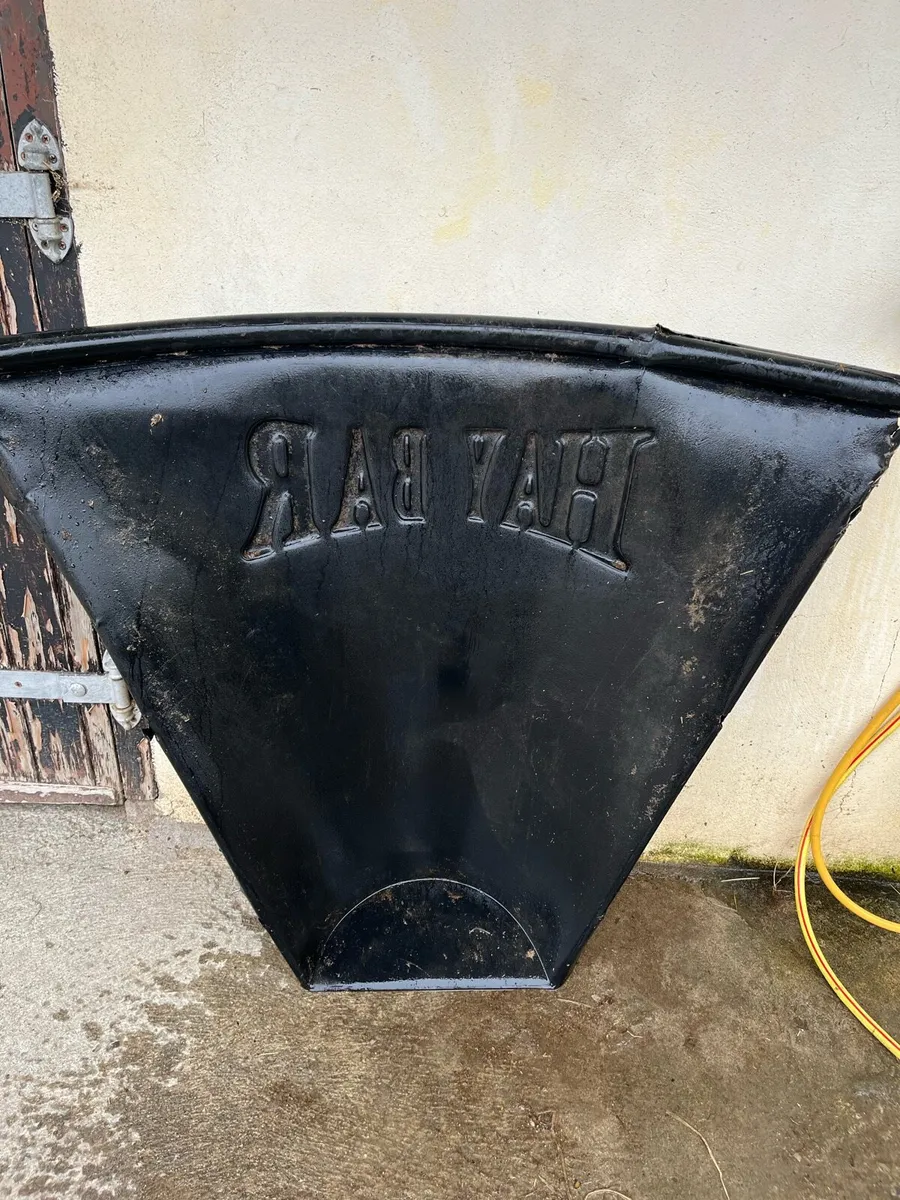Hay holder - Image 2