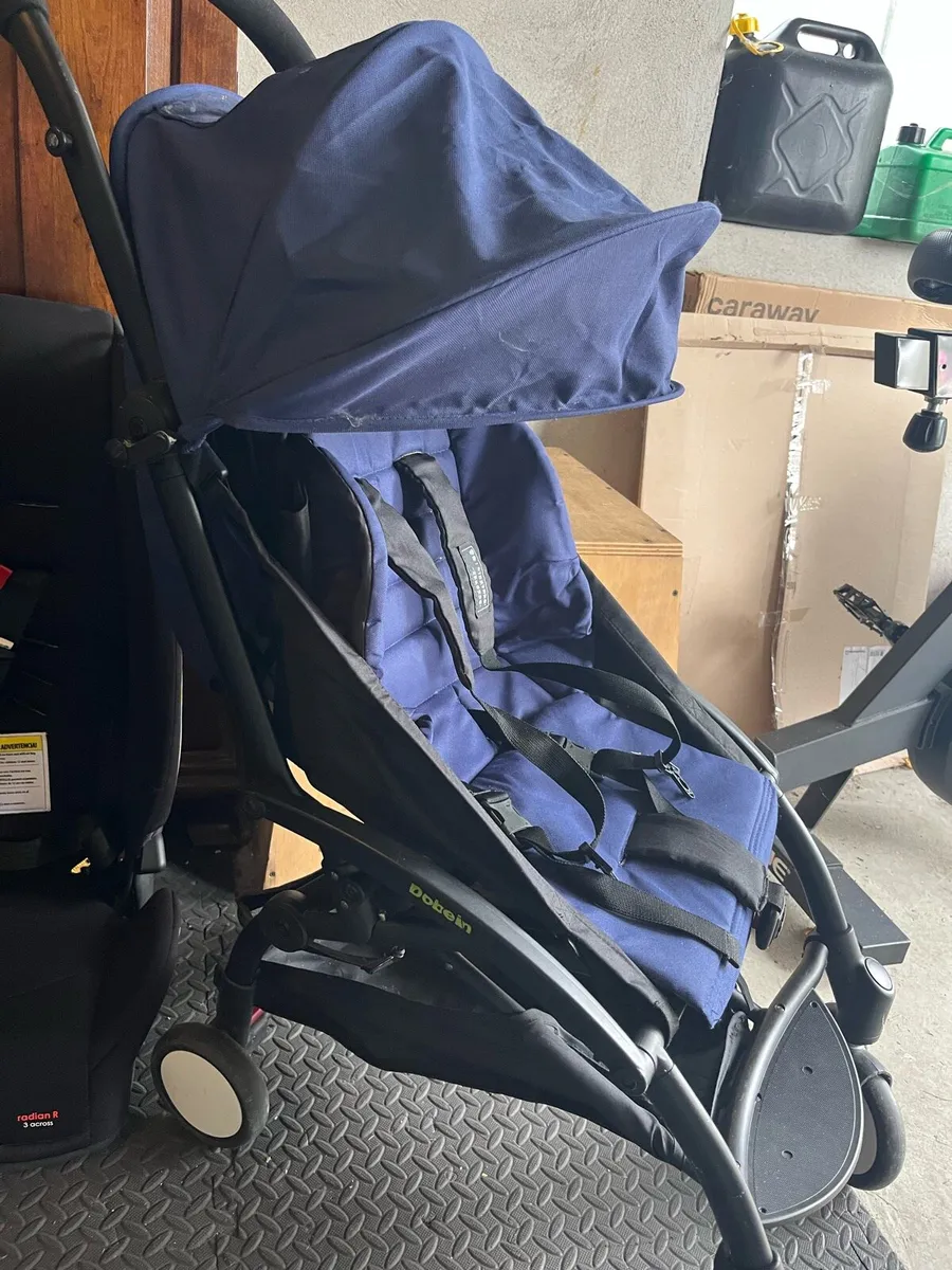 Travel stroller - Image 1