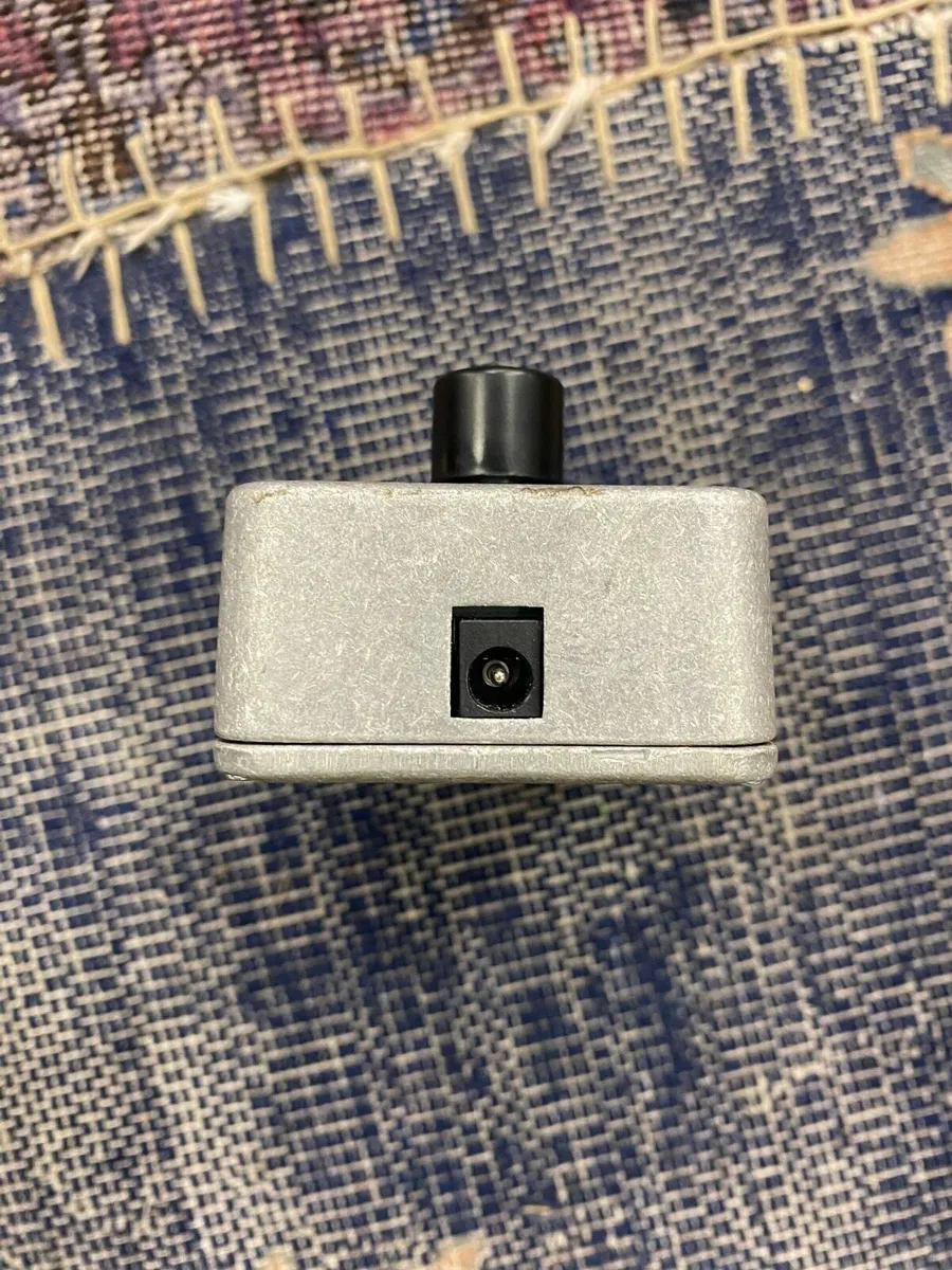 Electro Harmonix Nano Clone Chorus Pedal - Image 2