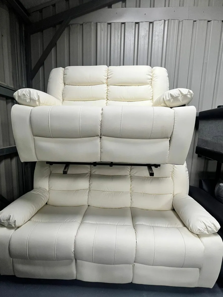 Sofa free delivery nationwide - Image 1