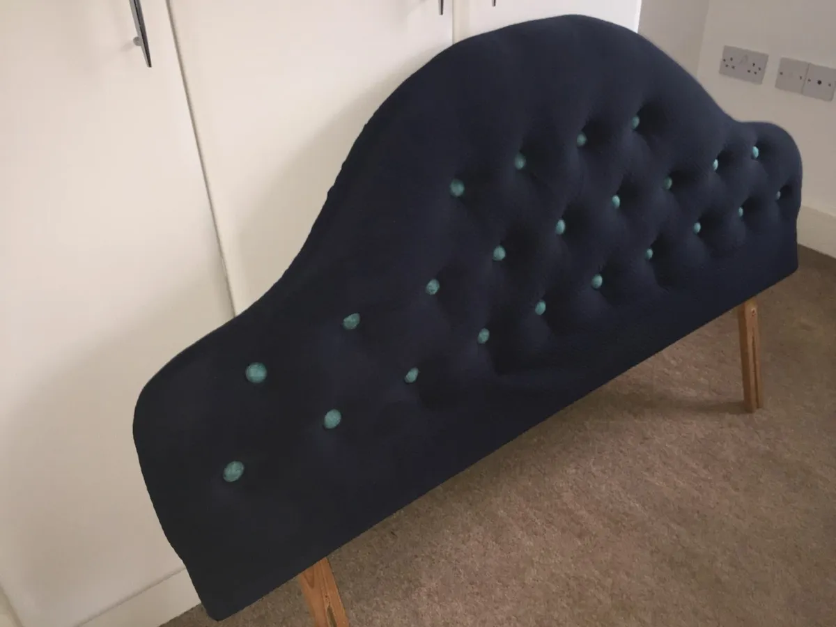 Headboard for 4 ft 6" bed - Image 2