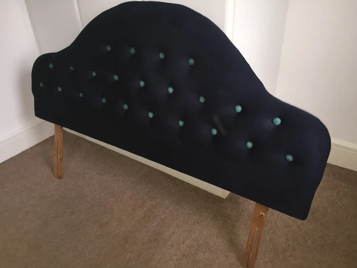 Headboard for 4 ft 6" bed - Image 4