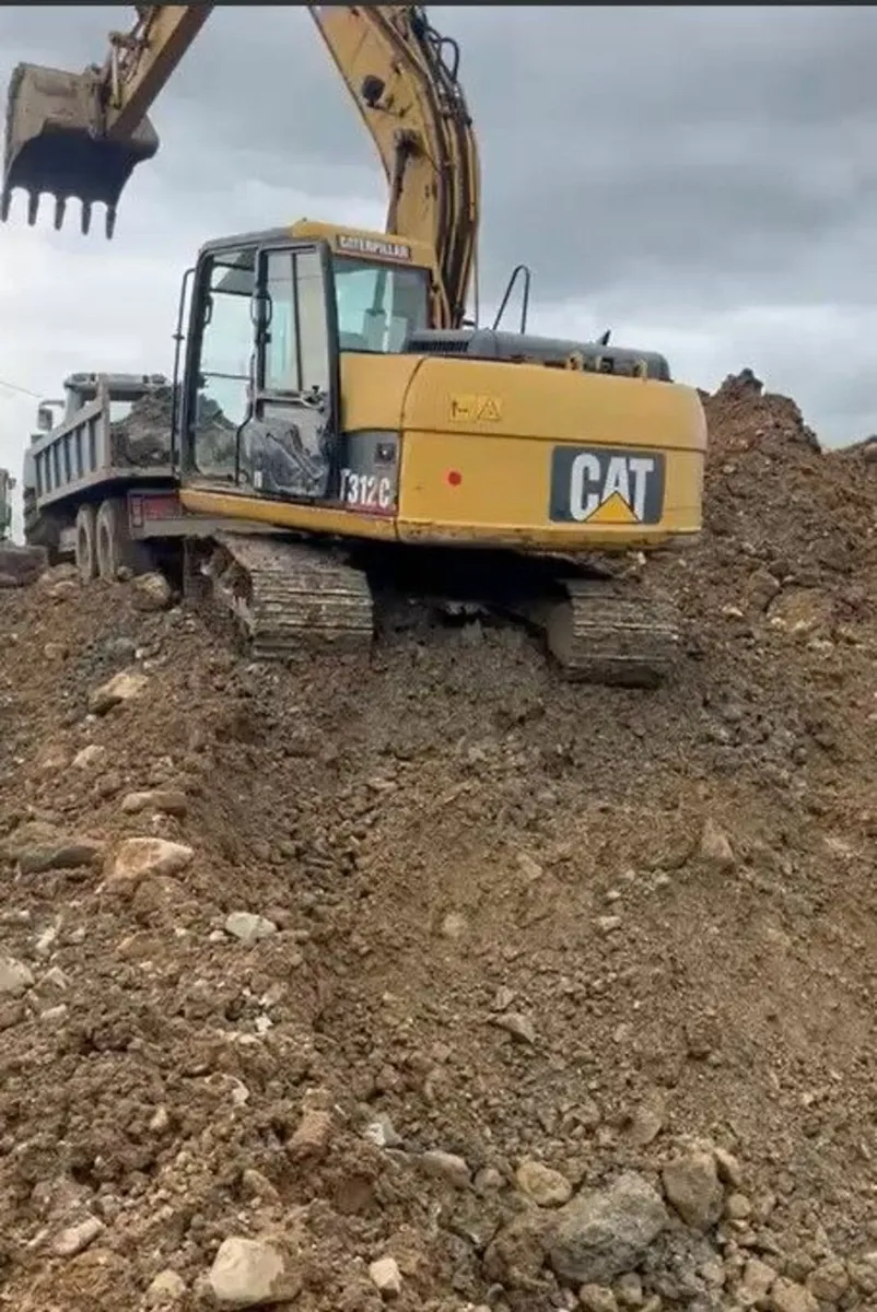 2004, Caterpillar - Image 4