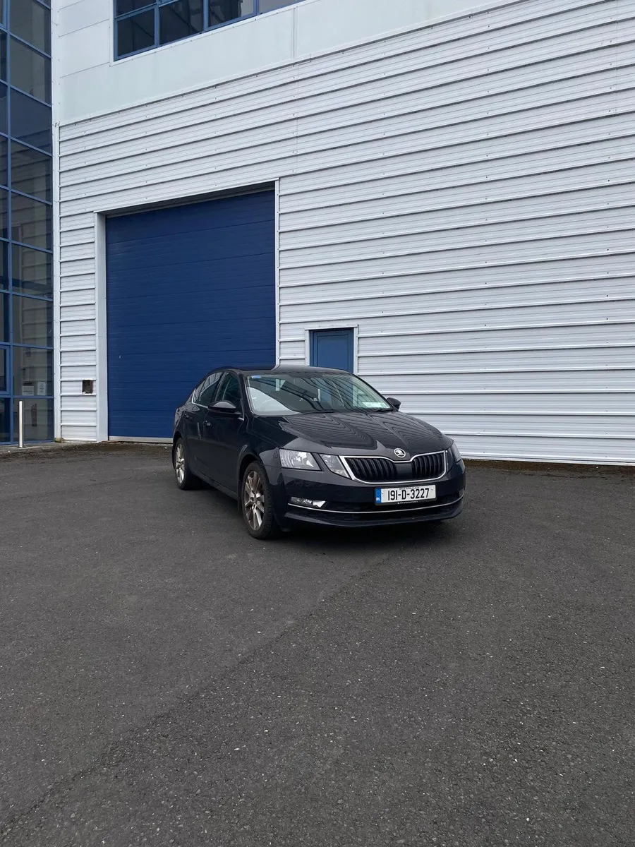 191 Skoda Octavia 1.6 TDI - Image 2