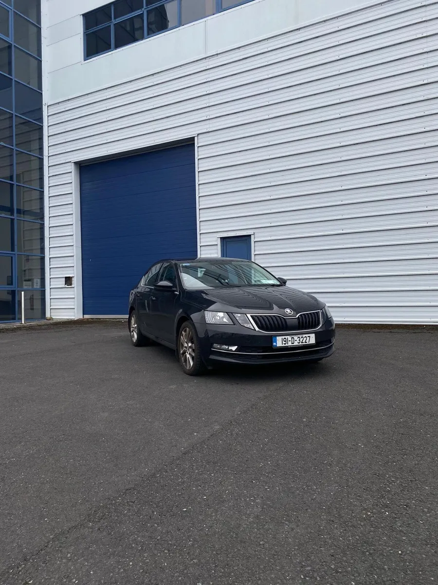 191 Skoda Octavia 1.6 TDI - Image 1