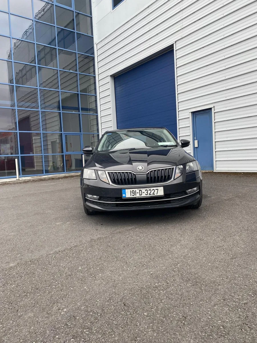191 Skoda Octavia 1.6 TDI - Image 3