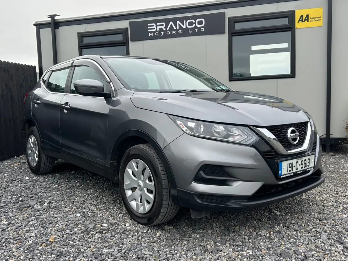 Nissan Qashqai 2019 1.3 - Image 1