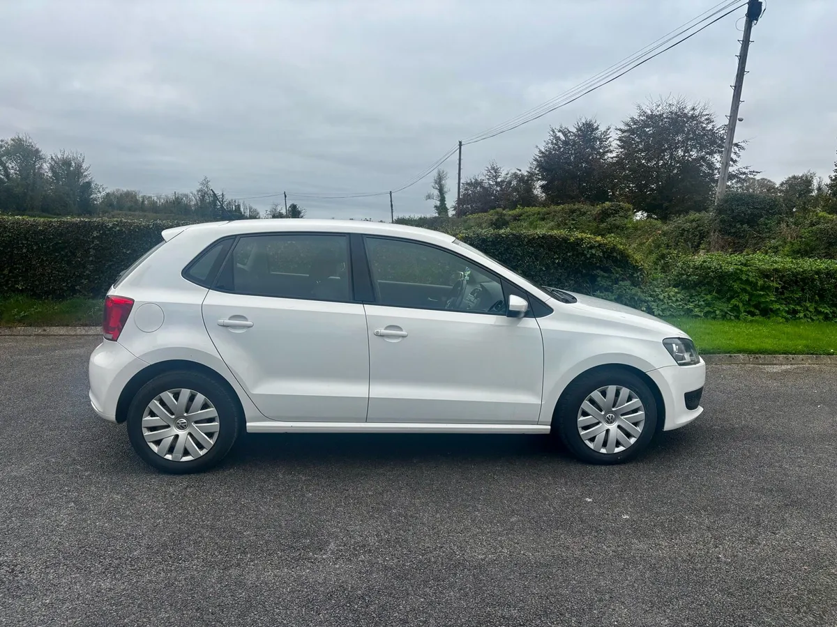 2012 White Volkswagen Polo (Automatic) - Image 2