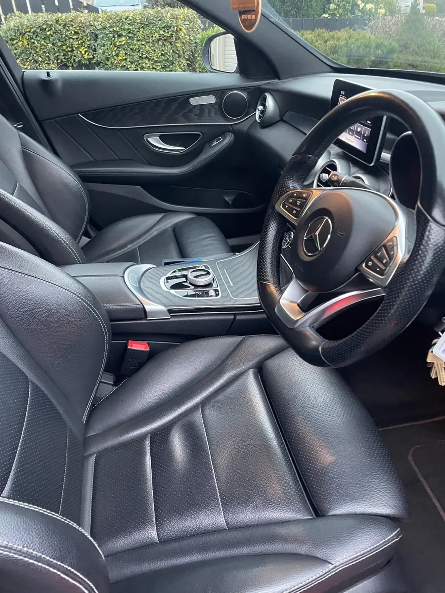 Mercedes C220 AMG Line 4dr 9G-Tronic - Image 3
