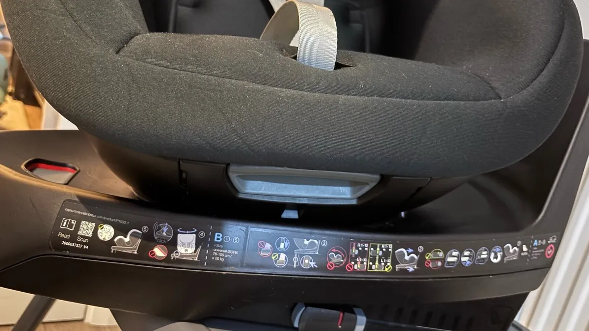 Car SeatBritax Römer DualFixM plus 360*Rotanting - Image 3