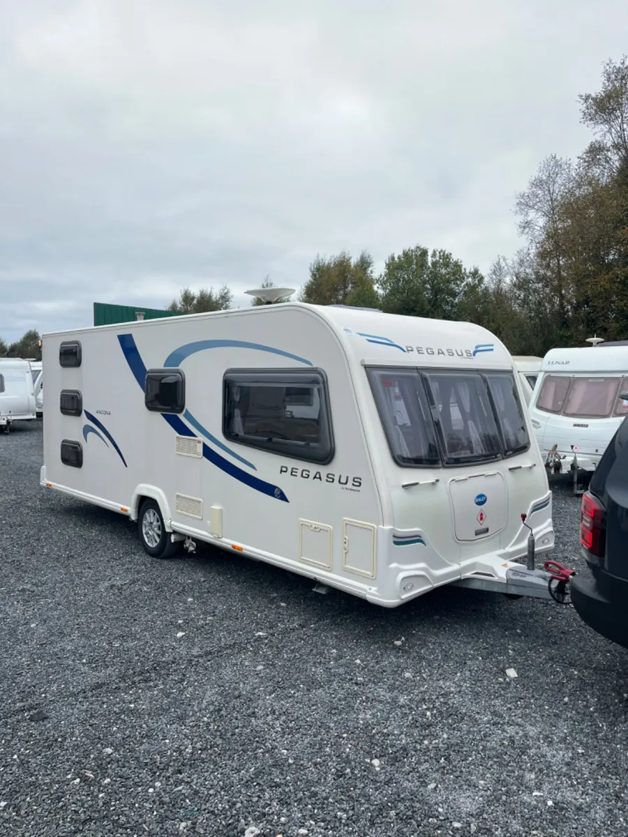 Bailey 6 Berth Fixed Triple Bunk Caravan - Image 1