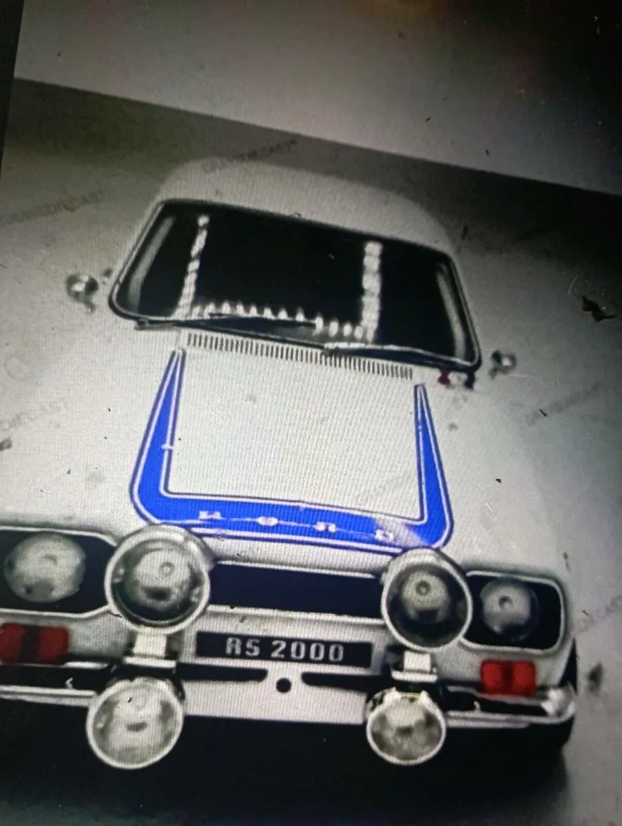 FORD ESCORT MK1 RS 2000 SCALE DIE-CAST M0DLE - Image 4