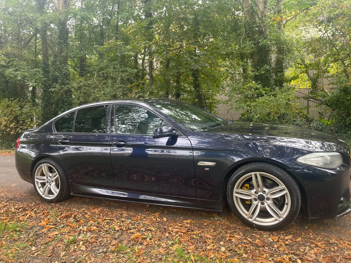 BMW 5-Series 520d M Sport  2013 - Image 4