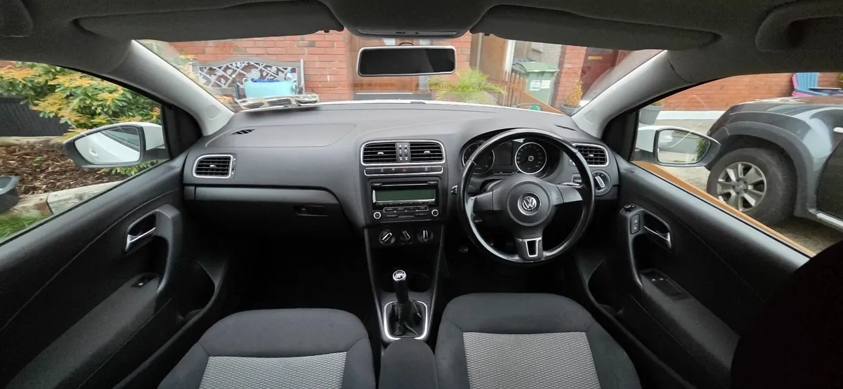 Volkswagen Polo 2010 - Image 4