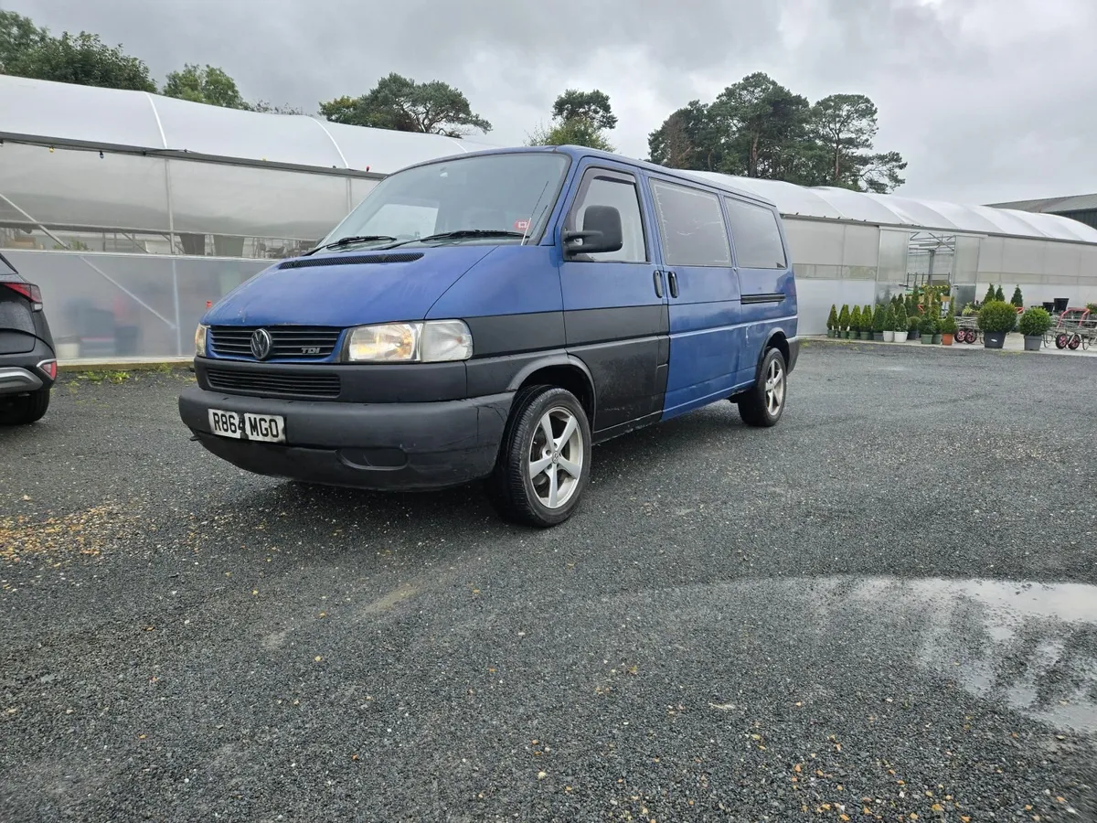 Volkswagen Caravelle 1998 - Image 1