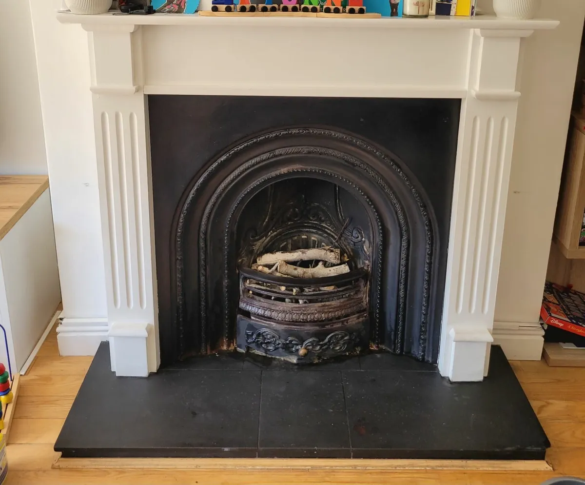 Fireplace back panel