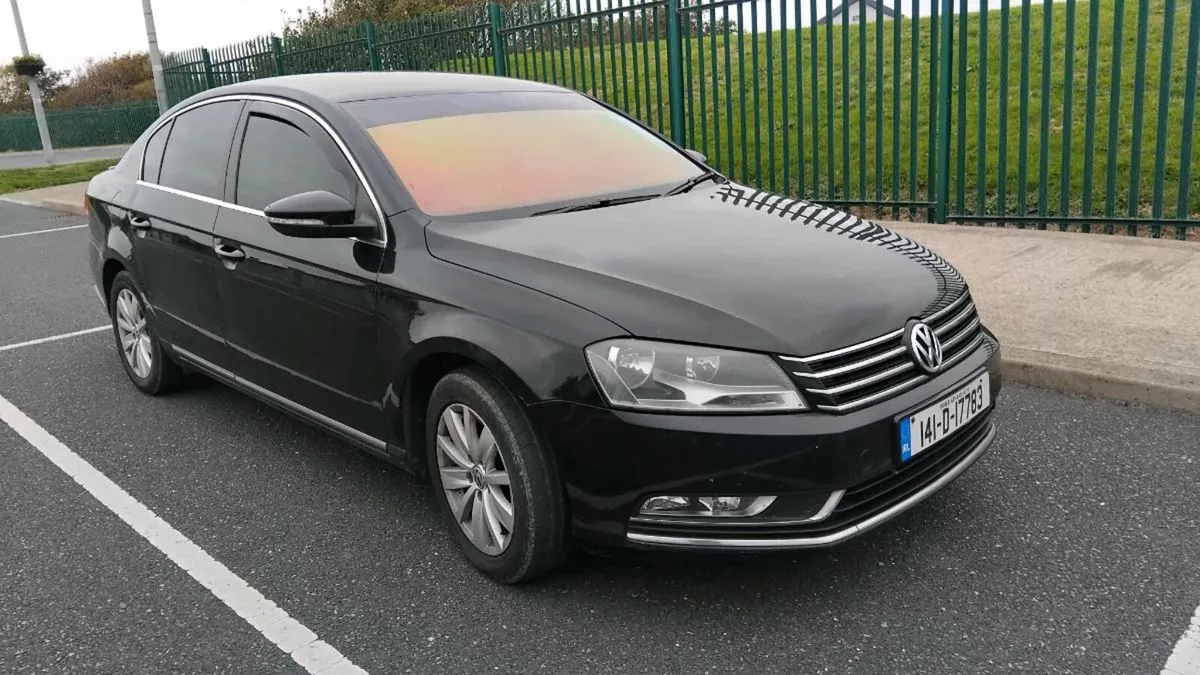 141 VW PASSAT 1.6 TDI - Image 1