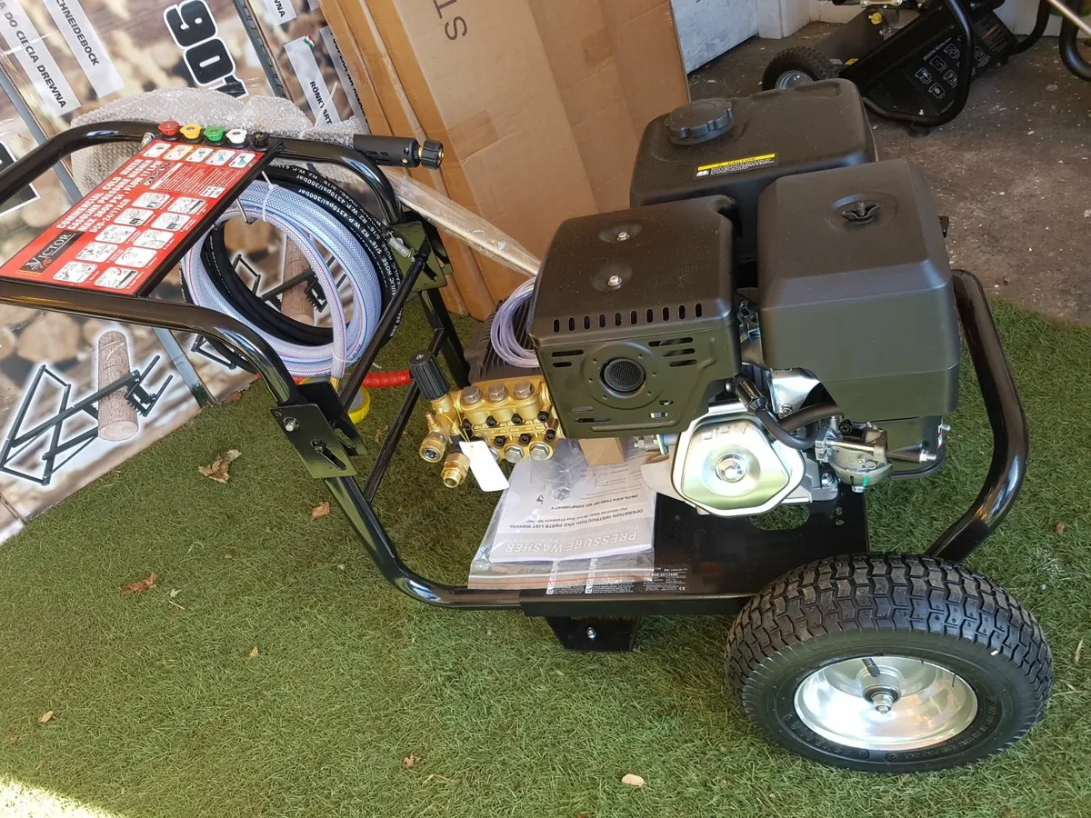 VIKTOR POWER WASHER 3600PSI - FOR SALE - Image 2
