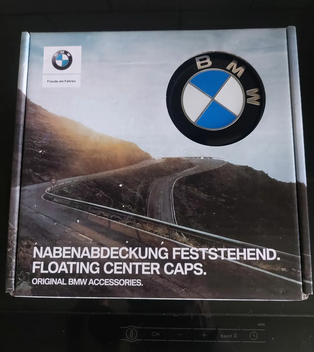 FLOATING BMW centre caps - FREE POST - Image 1