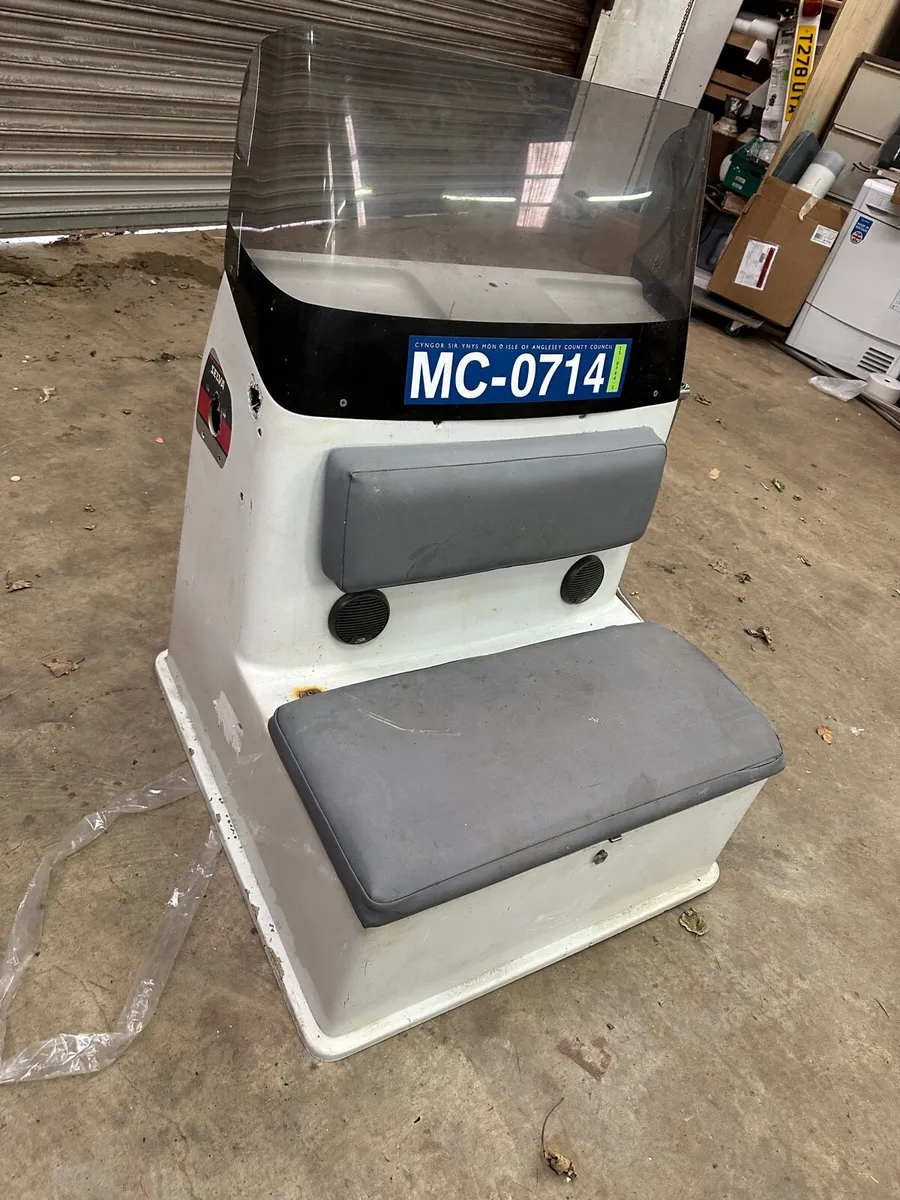 Rib / Boat Double consul - Image 2