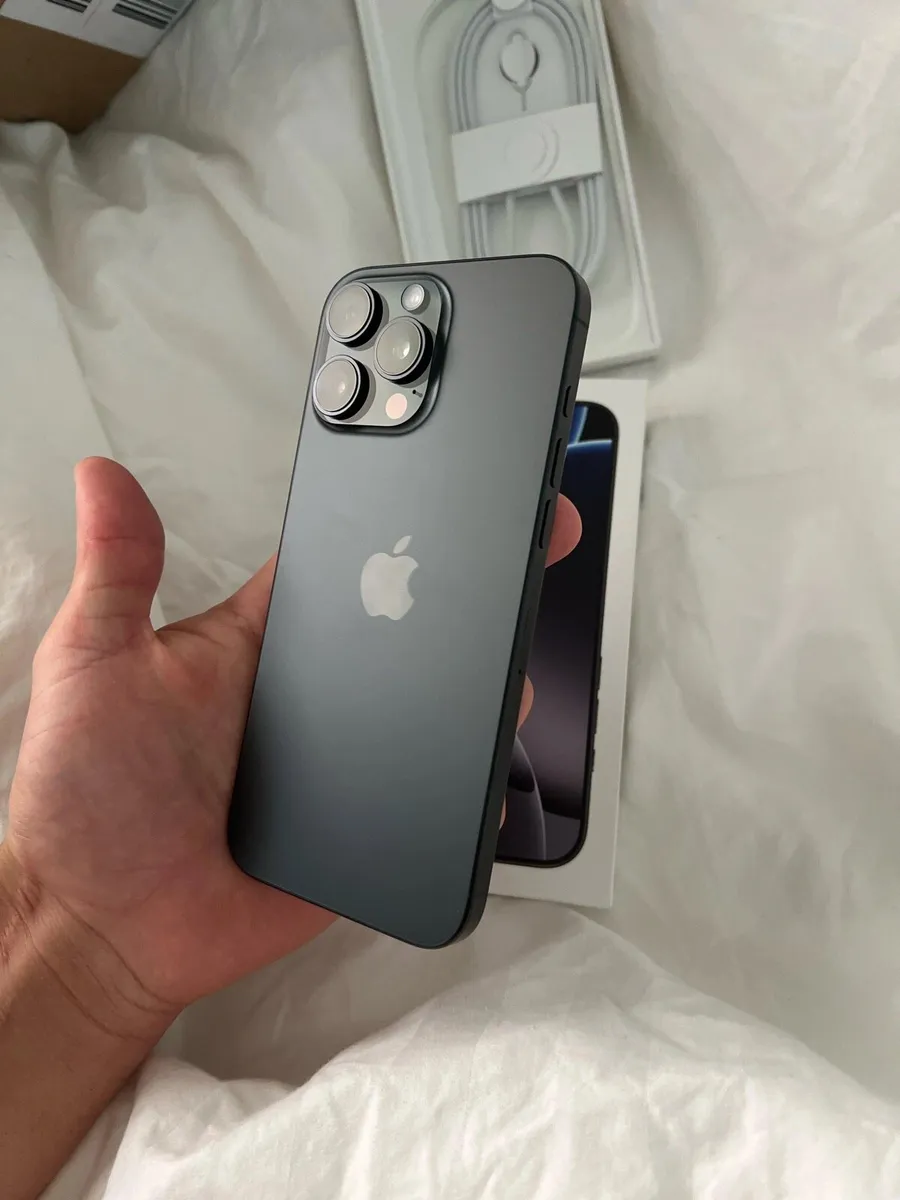 iPhone 16 pro max 512GB - Image 1