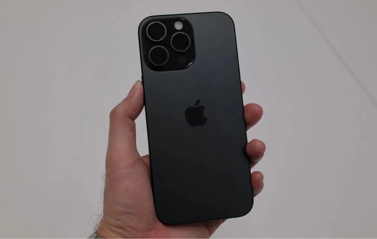 iPhone 16 pro max 512GB - Image 2