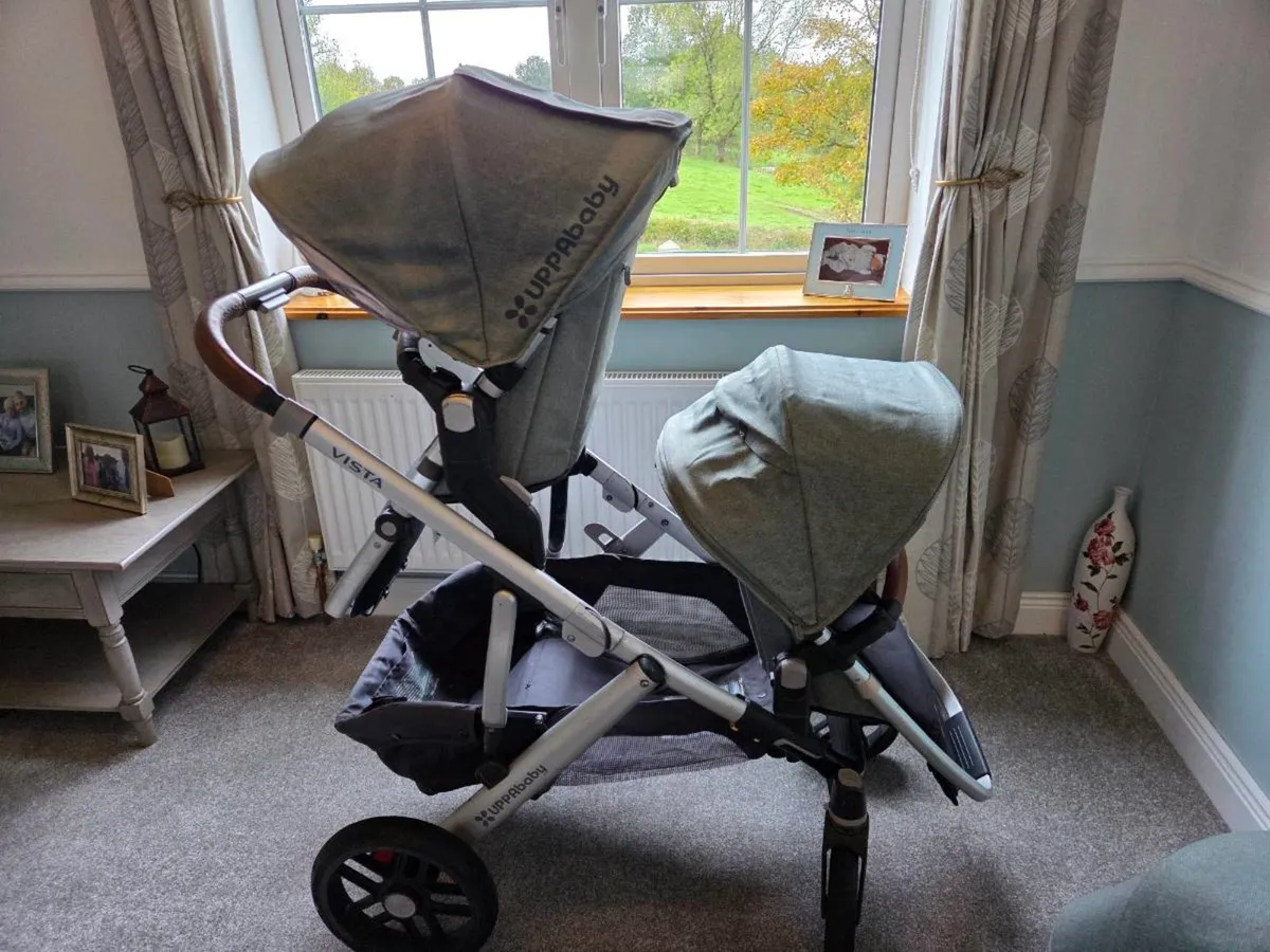 Uppa Baby Vista 2 Travel System - Image 3