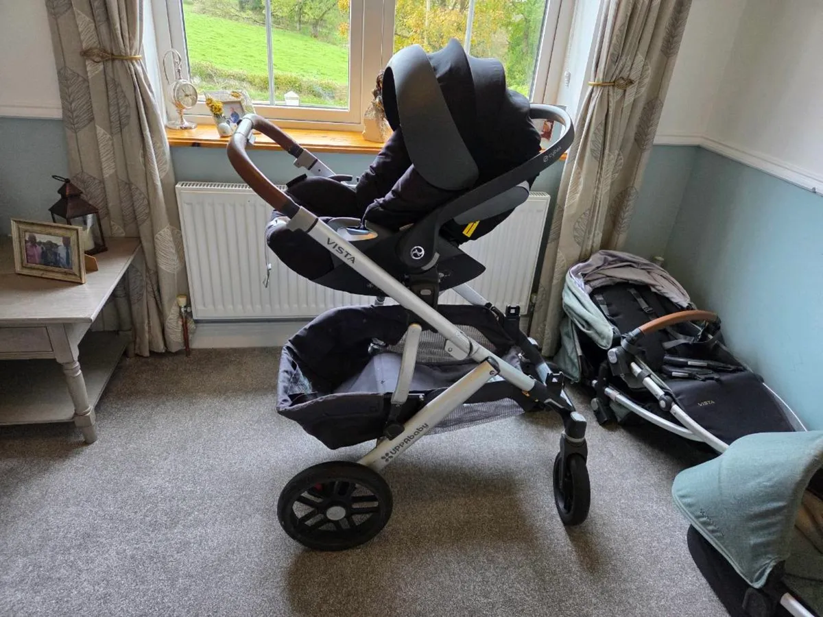 Uppa Baby Vista 2 Travel System - Image 4